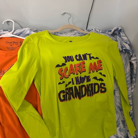 Halloween Graphic sweater & tee’s - Picture 6 of 9